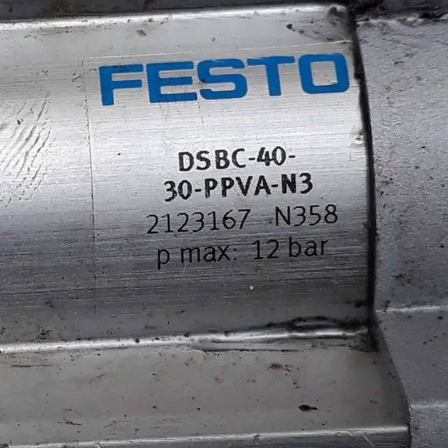 에어실린더 FESTO DSBC-40-30-PPVA-N3  D70