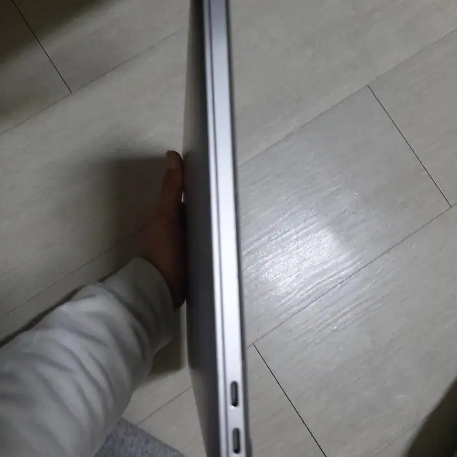 MacBook Pro (15-inch,2018) 팝니다