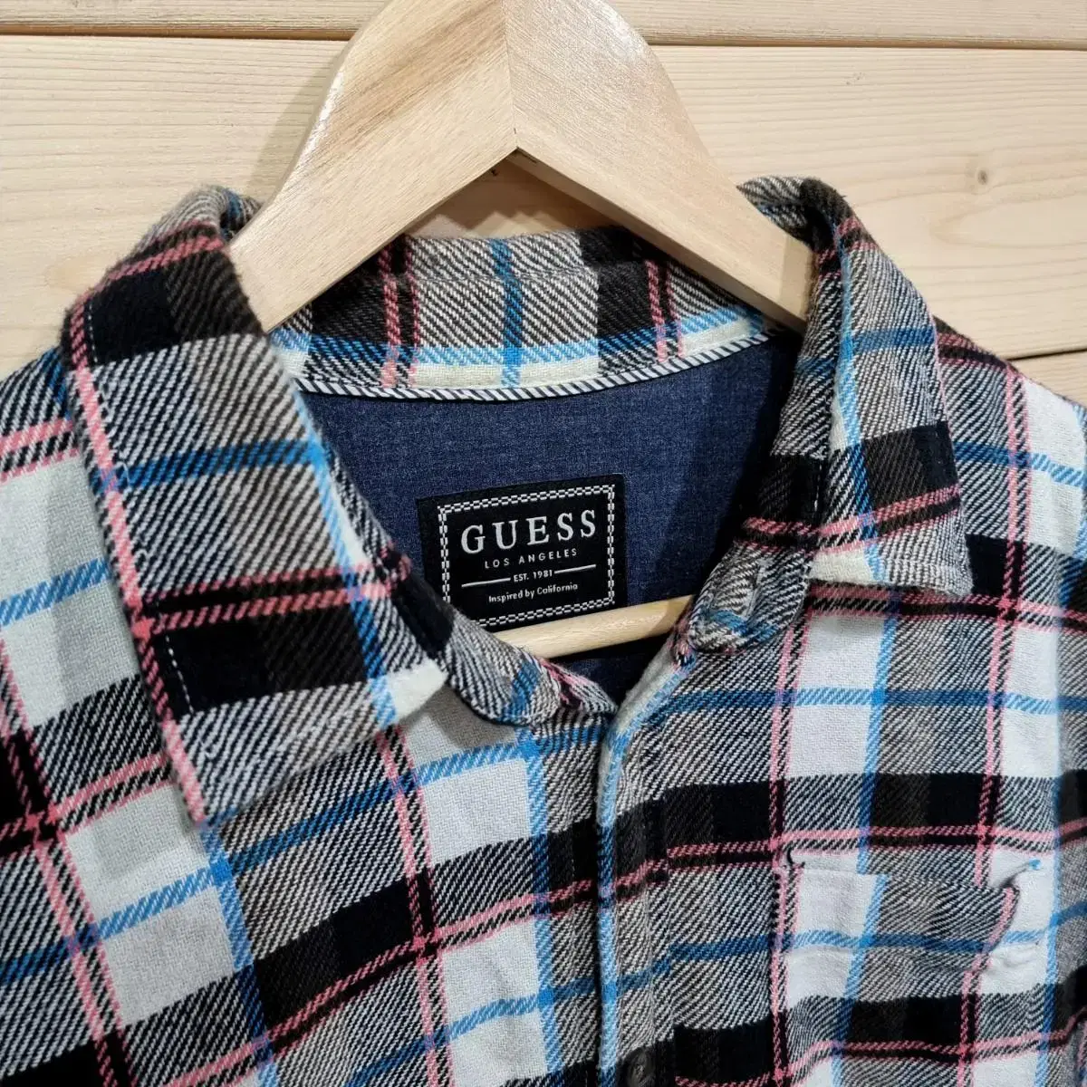 XL] Guess Tartan Plaid Flannel Shirt