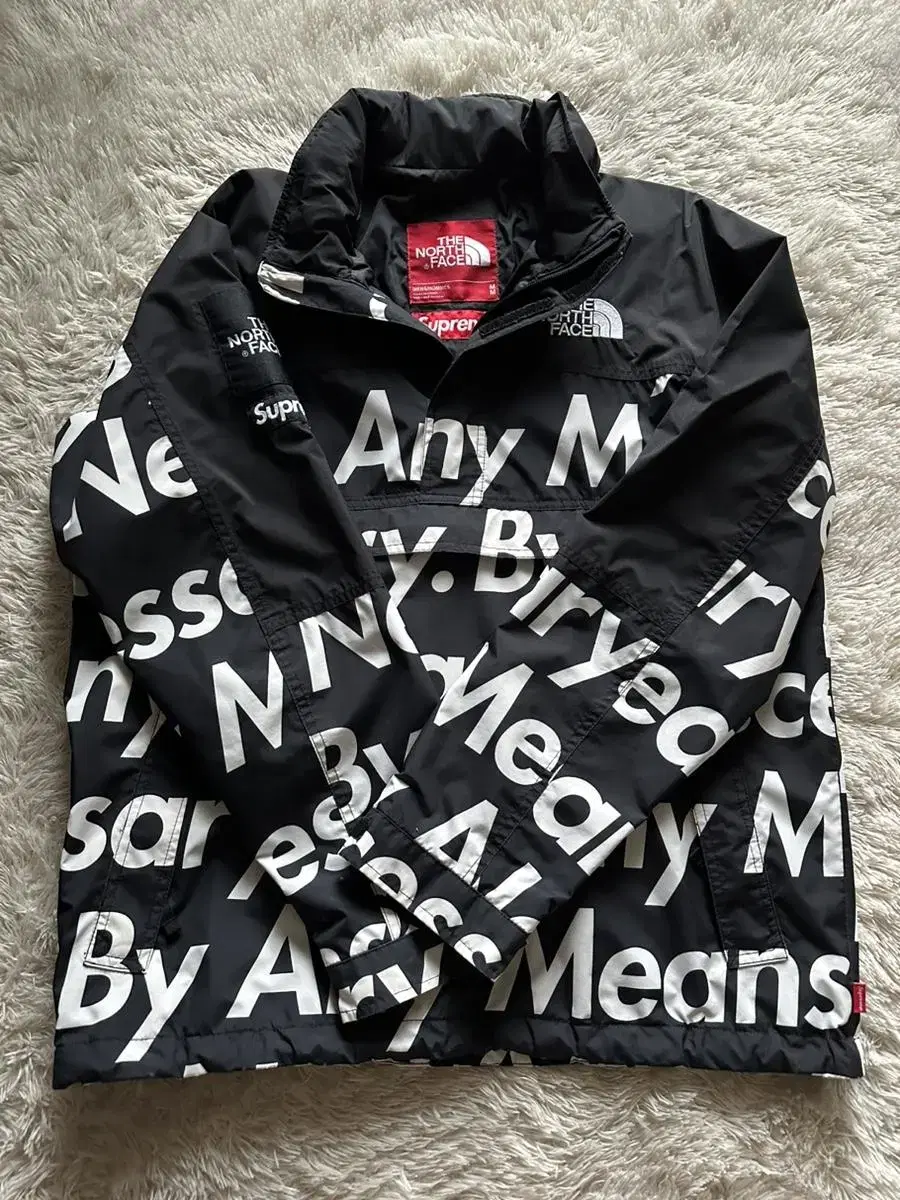 [M]Schutzrim x North Face Lettering Anorak