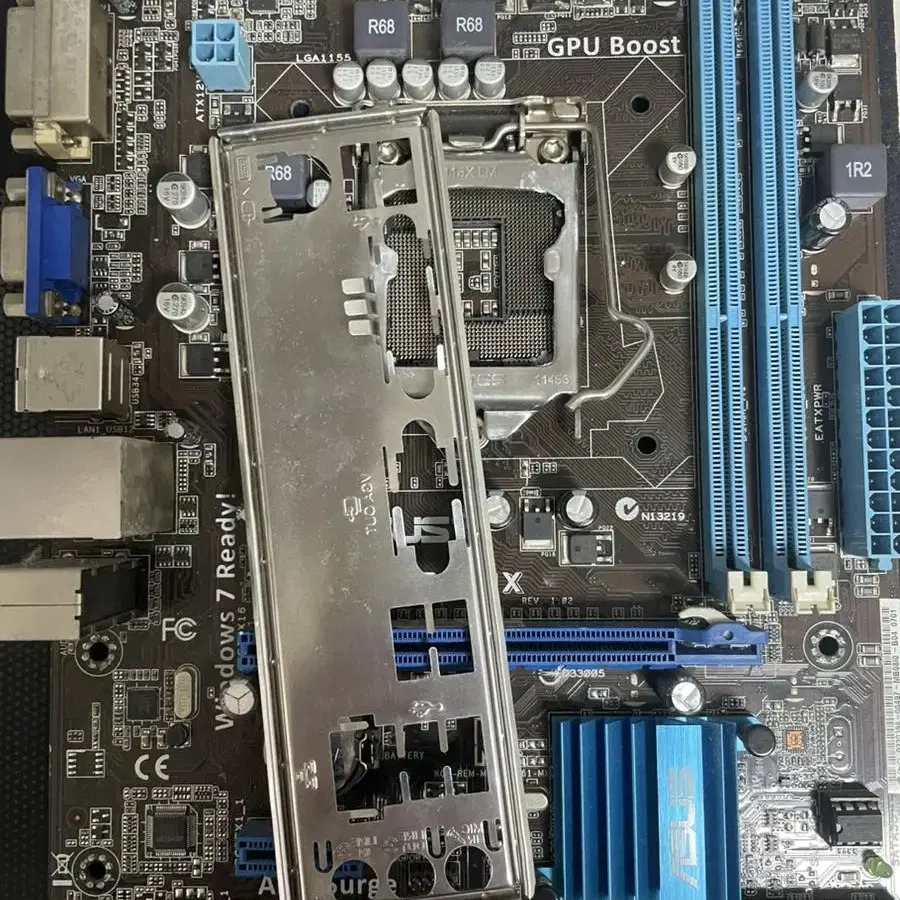 ASUS P8H61-MX 메인보드