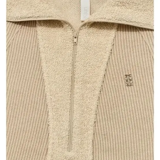 TERRY HALF ZIP-UP TOP BEIGE 기준 kijun