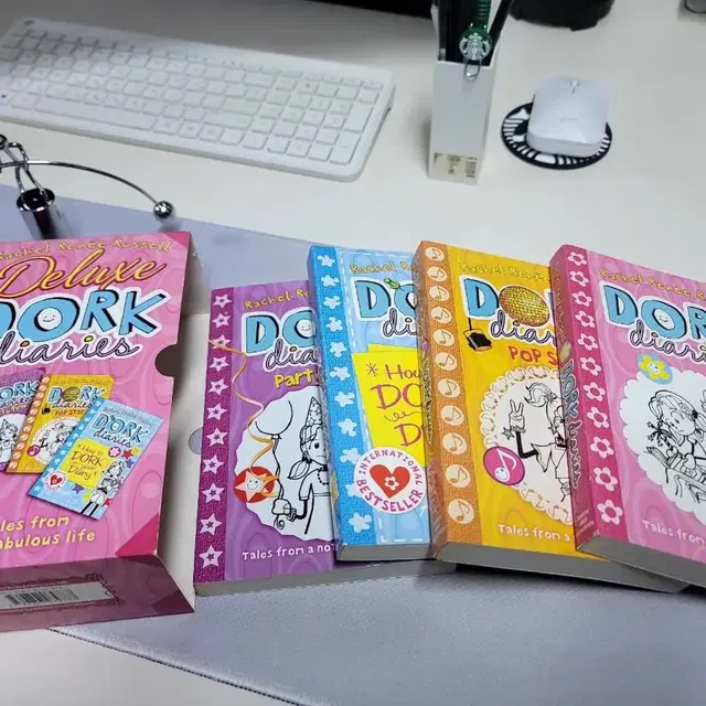 (영어원서)도크 다이어리(DORK diaries)