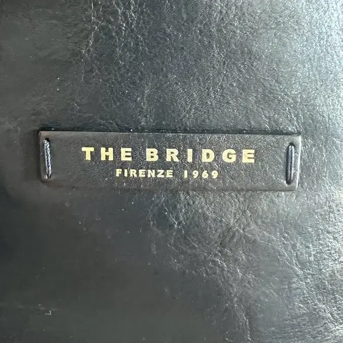 The bridge 더 브릿지 숄더백 메신저 크로스백 가죽 핸드백 네이비