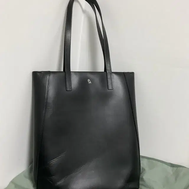 벨로이 가죽 토트백 Bellroy Melbourne Tote - Desi