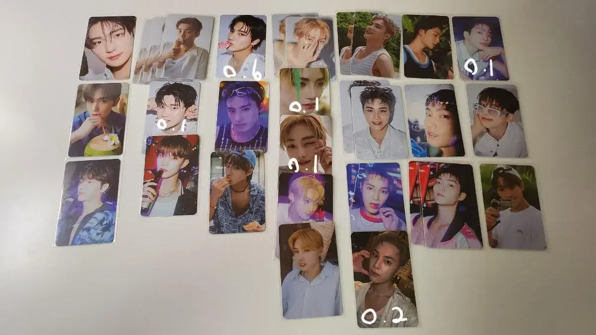 the boyz lip gloss photocard wts starringqcurrentlyyounghoonjunior yearrickjacobkevin newsunwoo sangyeon