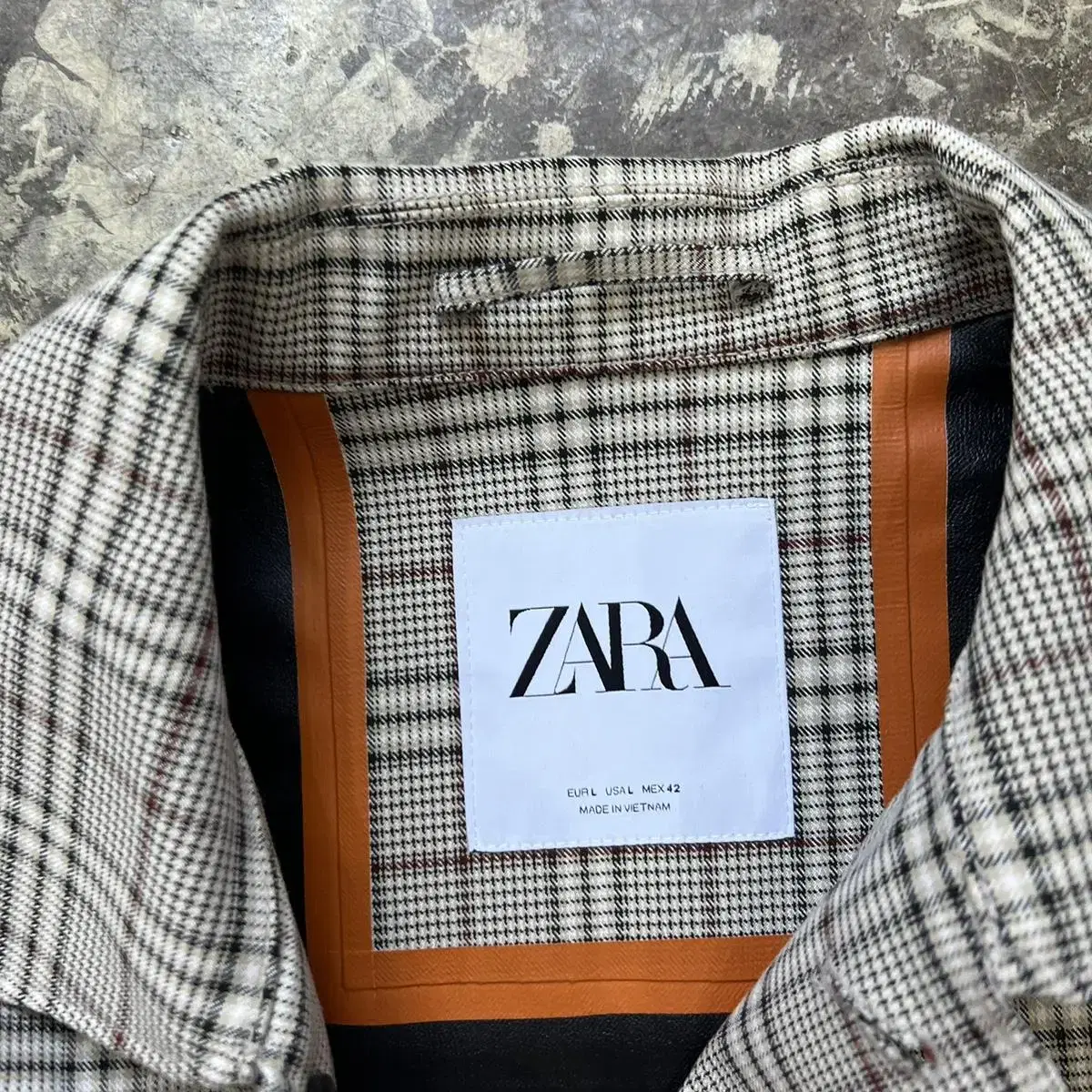 L) ZARA 자라 트레블러 코트 싱글코트 트렌치코트