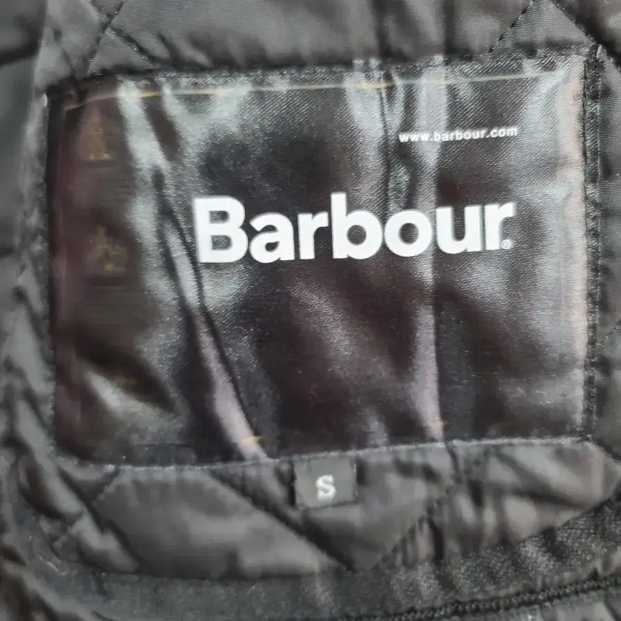 Barbour 퀄팅자켓M