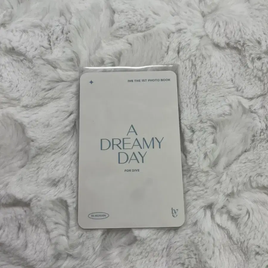 A dreamy day 이서 포카 양도판매