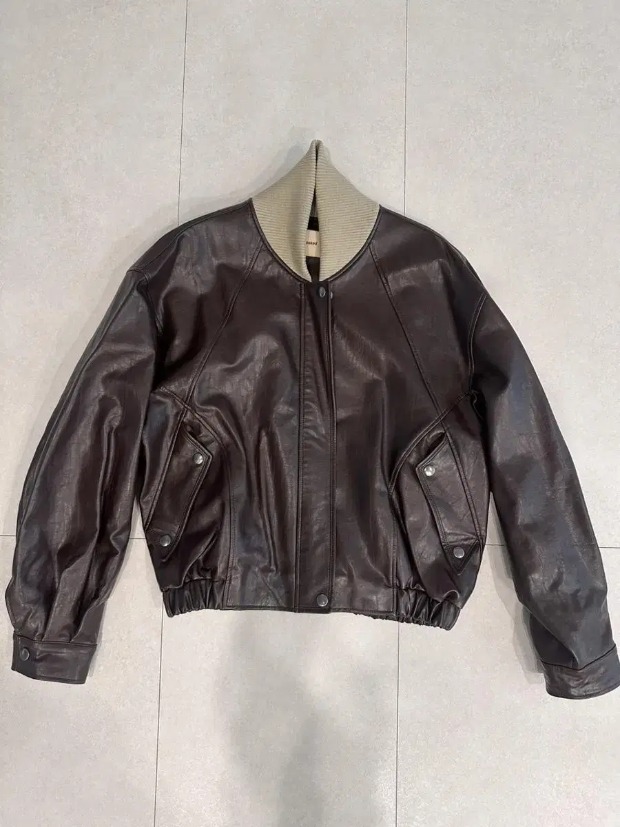 언쿡드 Faux Leather bomber jacket