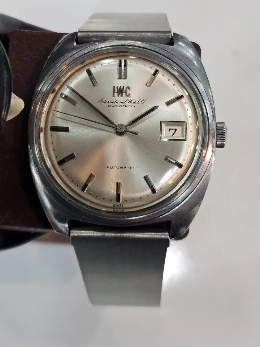 <가격인하>IWC 빈티지 샤프하우젠 오토매틱 시계 125만원