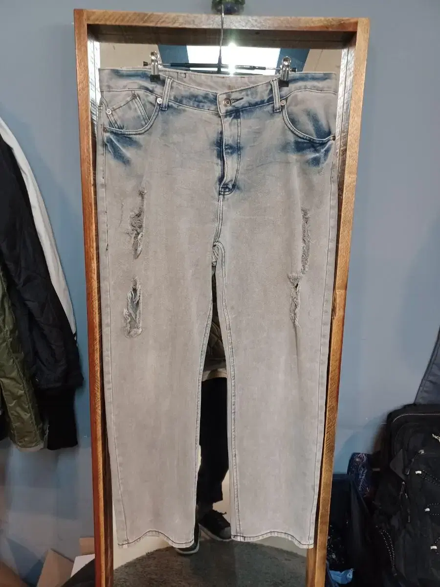 Superdry Vintage Wash Distressed Denim Pants 36