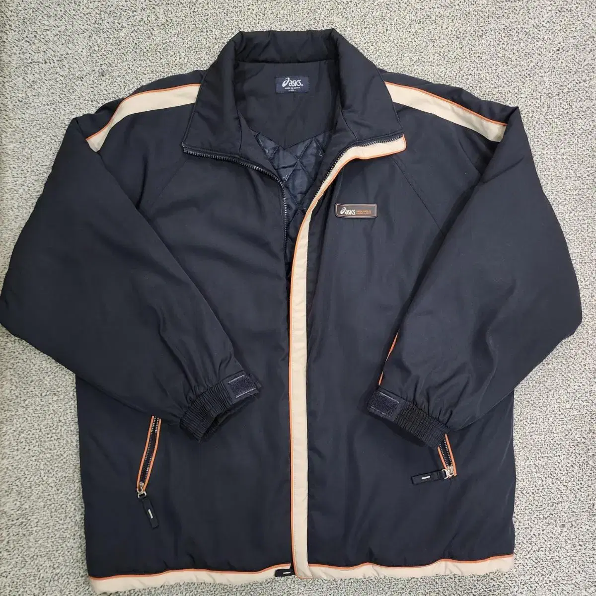 Asics Old School Windbreaker ,Jumpers 105