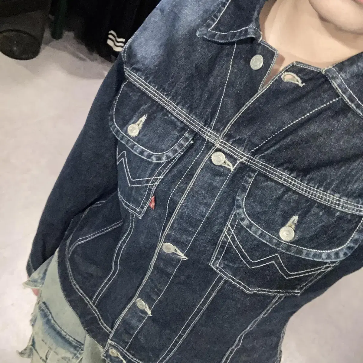 LEVI'S 리바이스 투 포켓 디자인 디테일 빈티지 데님 자켓 (S)