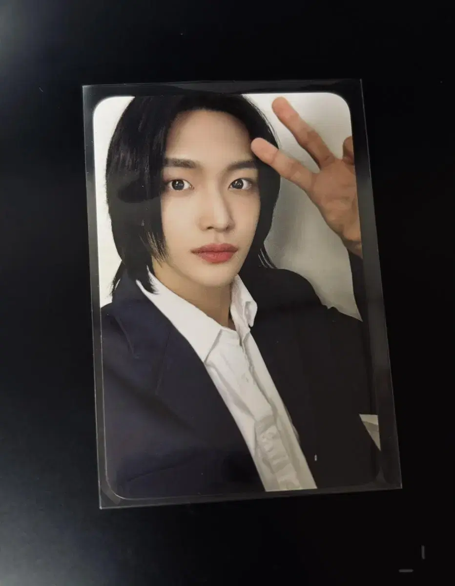 riize wonbin pop up 100,000 won photocard wts