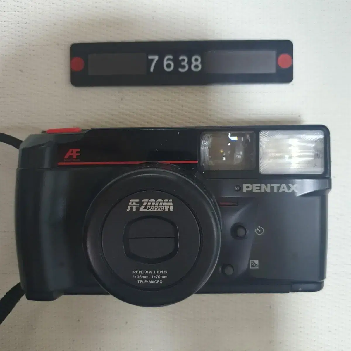 Pentax Zoom 70-S Date Film Camera