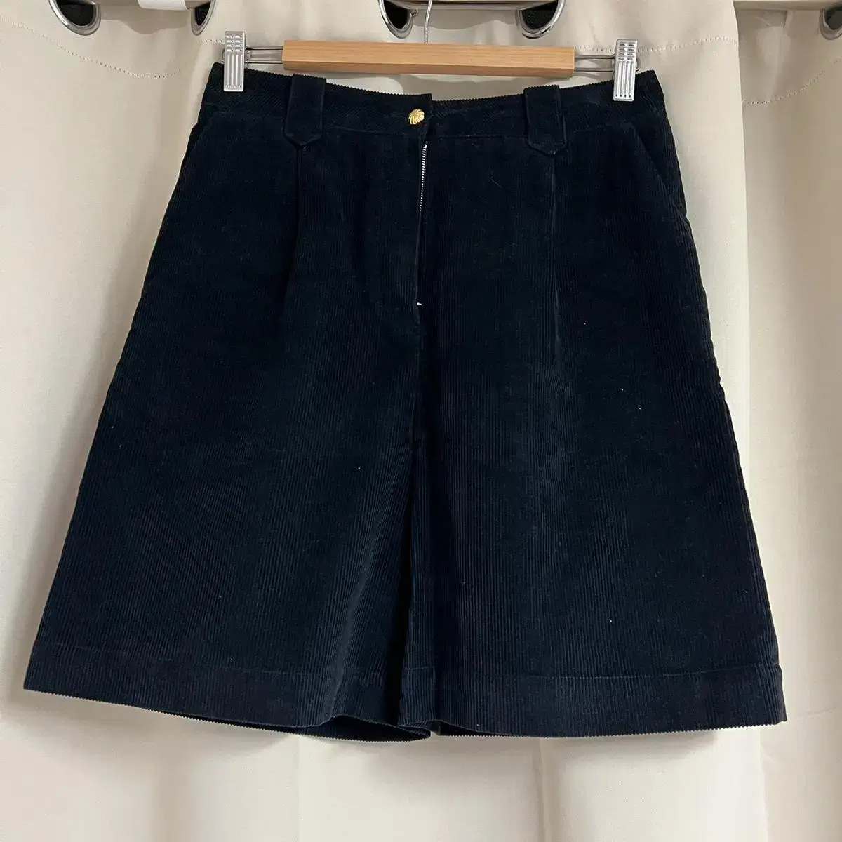 M) 시엔느 paul corduroy shorts 코듀로이 팬츠 네이비