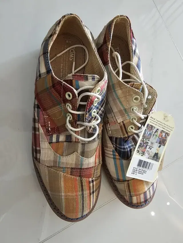 TOMS 마드라스 구두 (260)