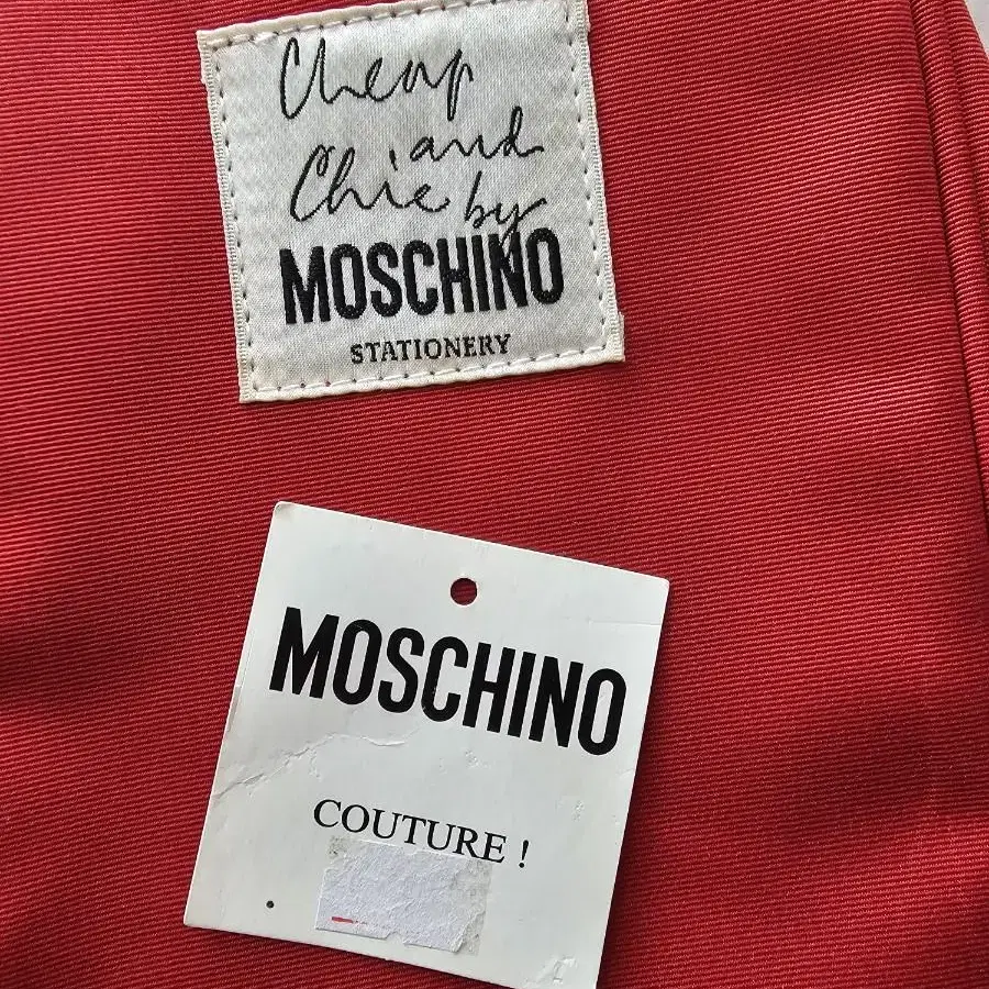 모스키노 파우치 MOSCHINO