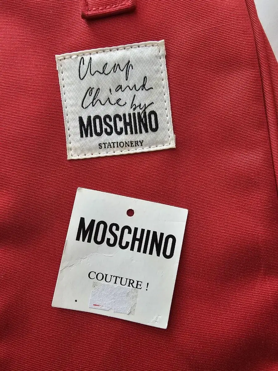 모스키노 파우치 MOSCHINO