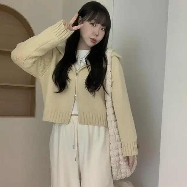 봄제격템 하비언니 데일리 투웨이 후드니트집업(새상품) 무료배송