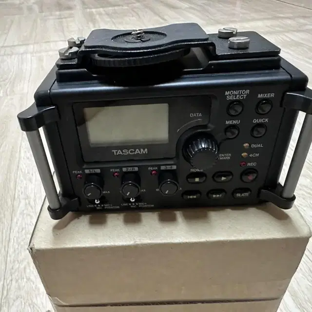 Tascam dr-60d