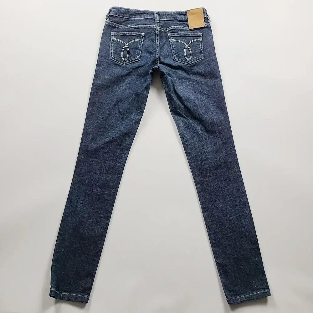 Calvin Klein Skinny Spandex Denim Size 25 NO.2220