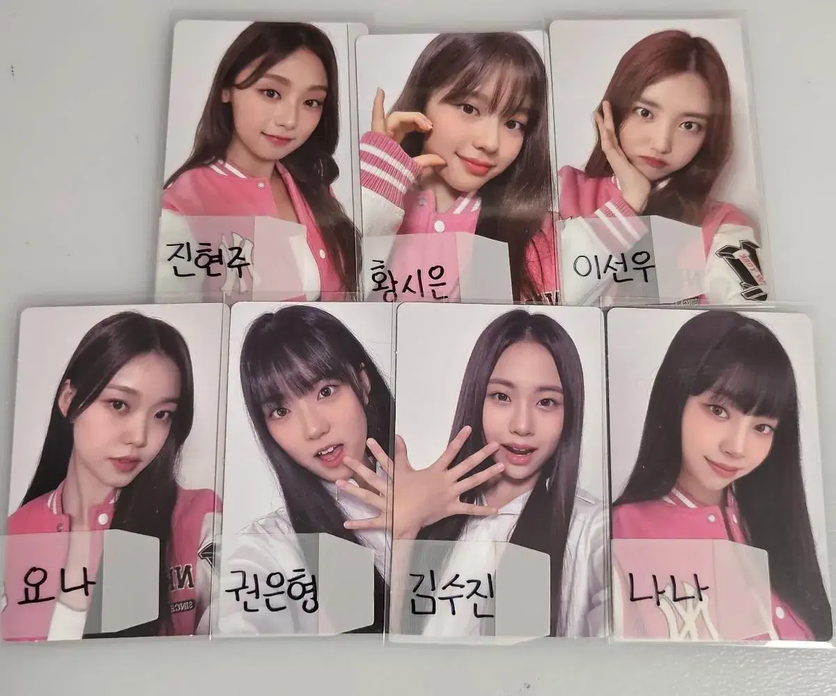 University Ticket Photocard (Nayeon, Sieun Hwang, Jin Hyeonjoo, Sunwoo Lee, etc.)