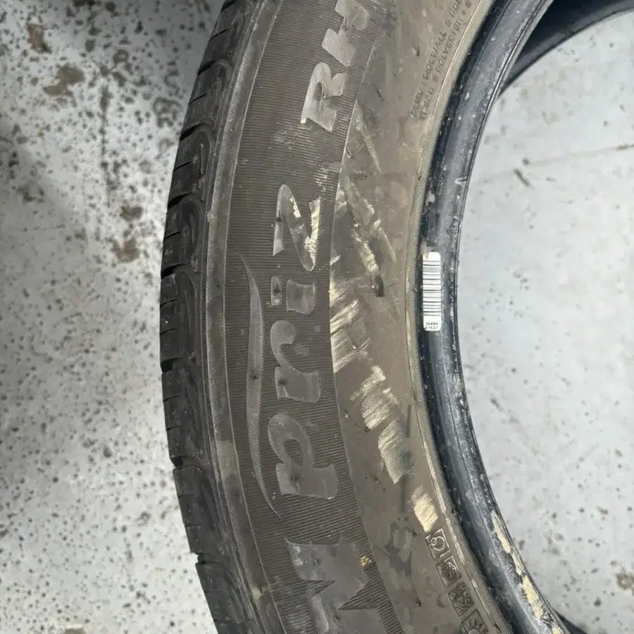 225/60R18 넥센타이어 RH7한대분 팝니다