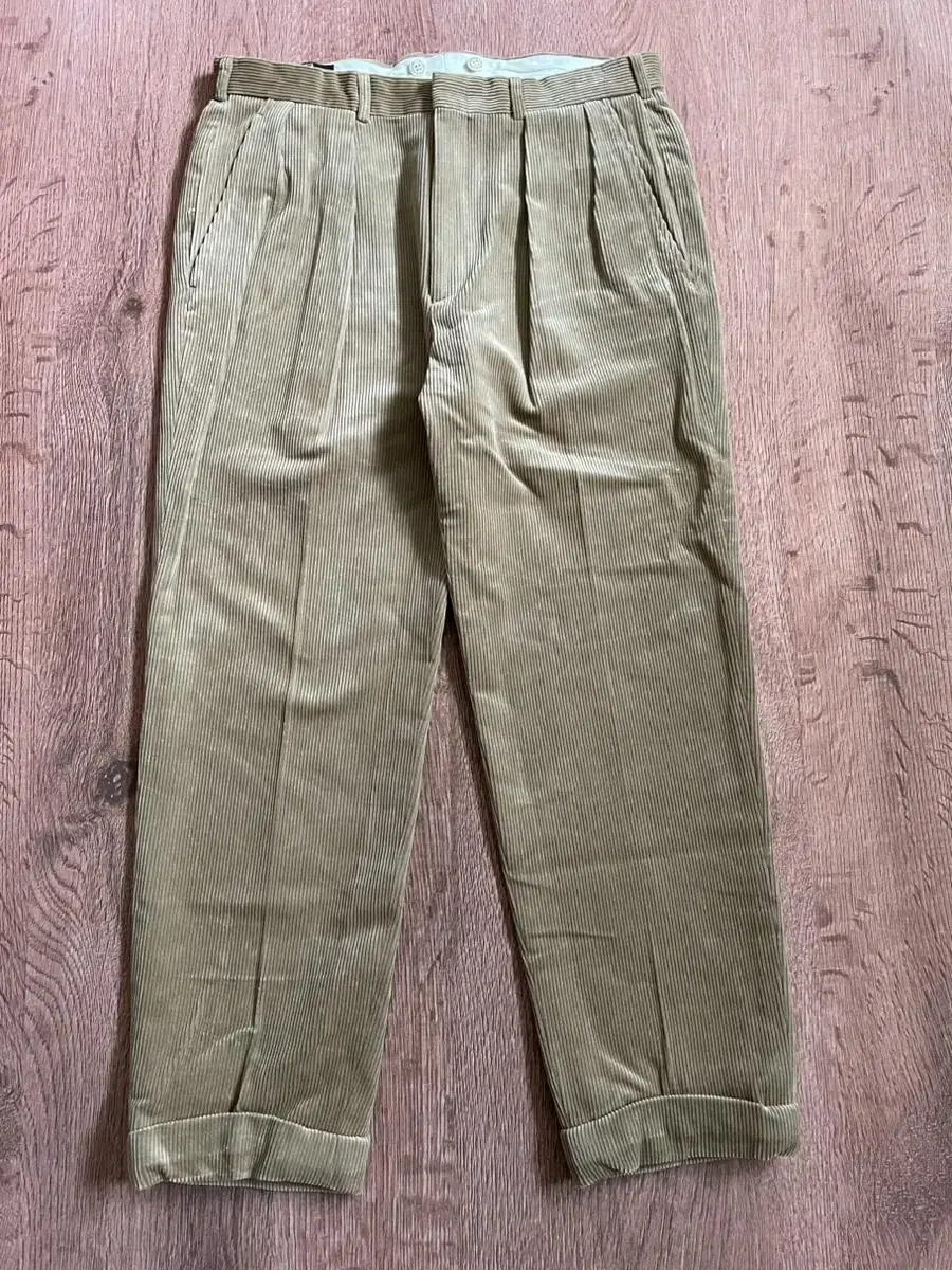 Old Polo Ralph Lauren Two-pleat corduroy pants