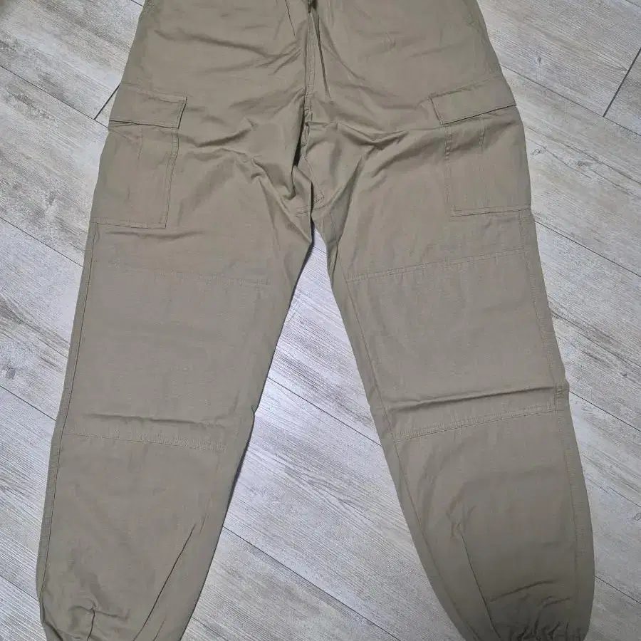 3사이즈 디센던트 BUSH RIPSTOP TROUSERS