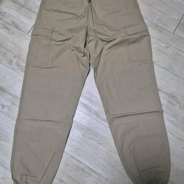 3사이즈 디센던트 BUSH RIPSTOP TROUSERS