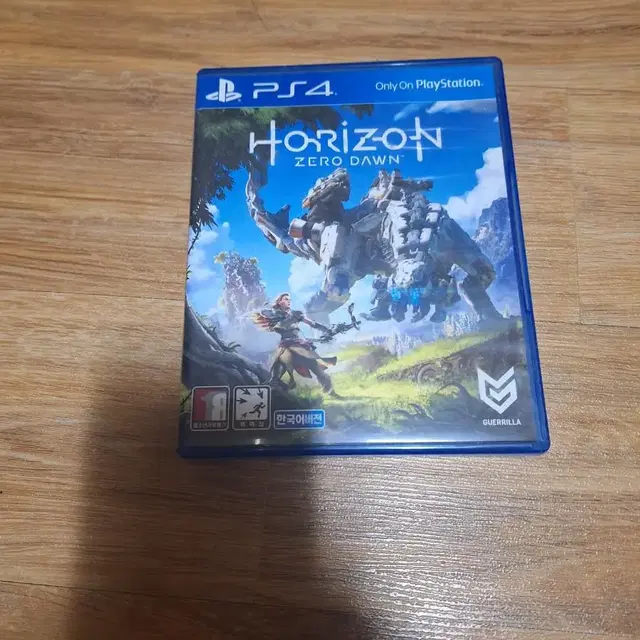 ps4 호라이즌 게임 cd팝니다. 1.5