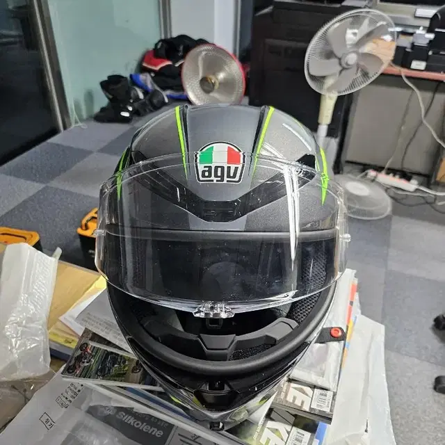 AGV K6 풀페이스 핼맷 팝니다