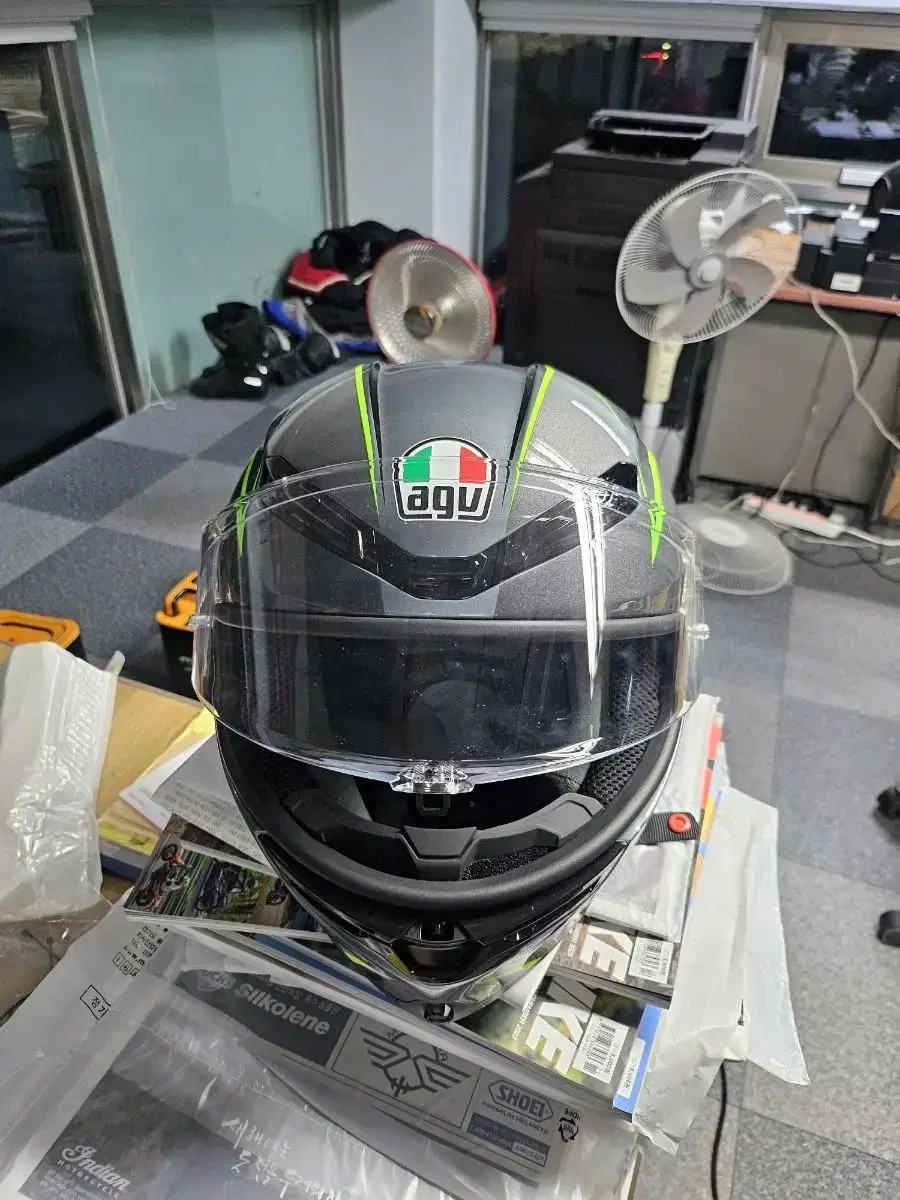 AGV K6 풀페이스 핼맷 팝니다