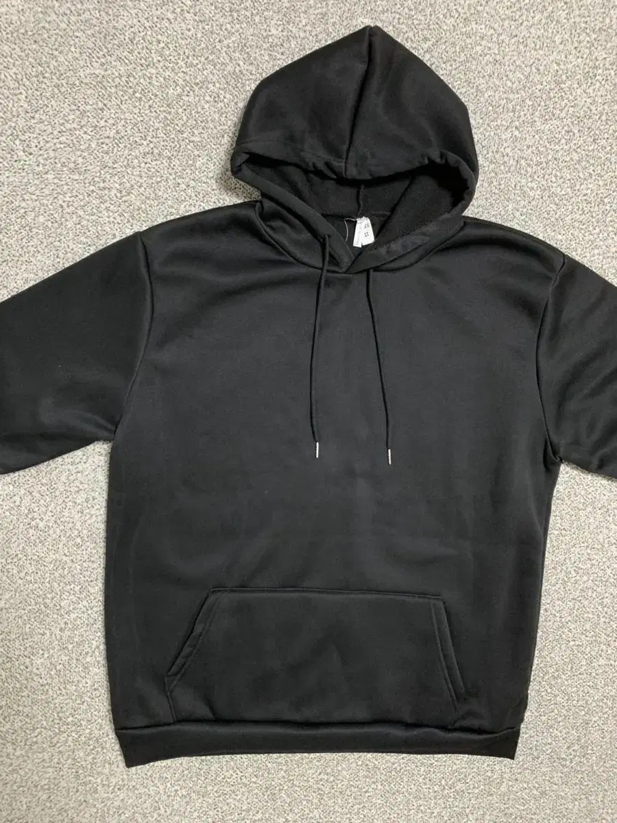 Black Hoodie (XL/100)