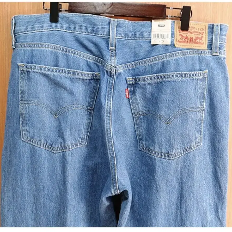 Levis 리바이스 A0964 로우프로 데님 32-35 새제품