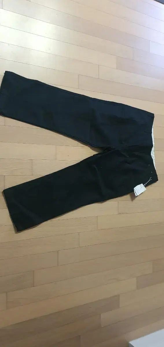 Uniqlo u Straight Chinos (85cm)