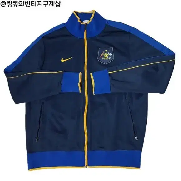 Nike Old School Vintage Australia Jersey Jacket