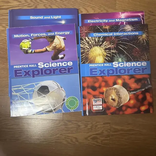 Prentice Hall Science Explorer 4권