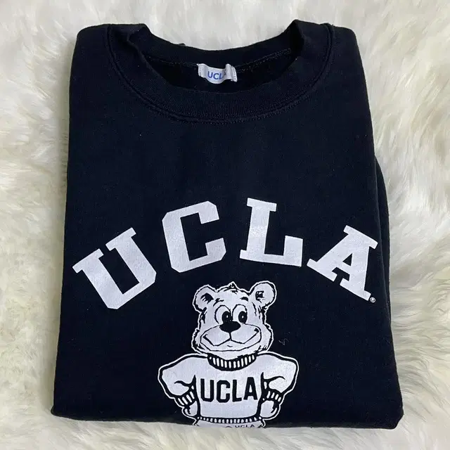 UCLA 일본 빈티지 맨투맨 네이비