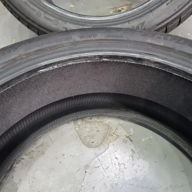 255/40r20 브릿지스톤t005 99% 새타이어