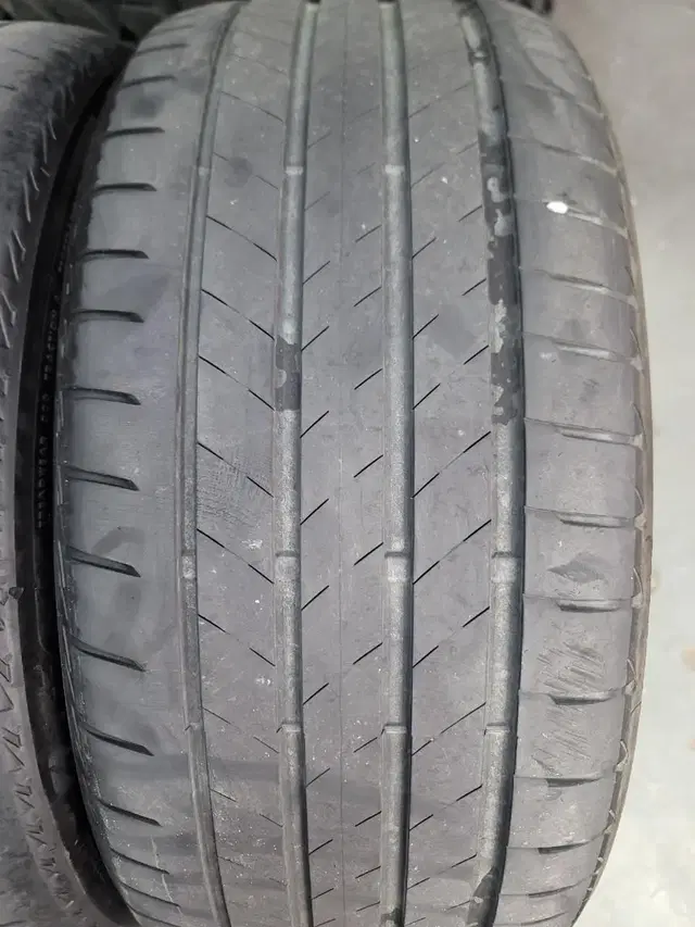 255/40r20브릿지스톤t005mo-s