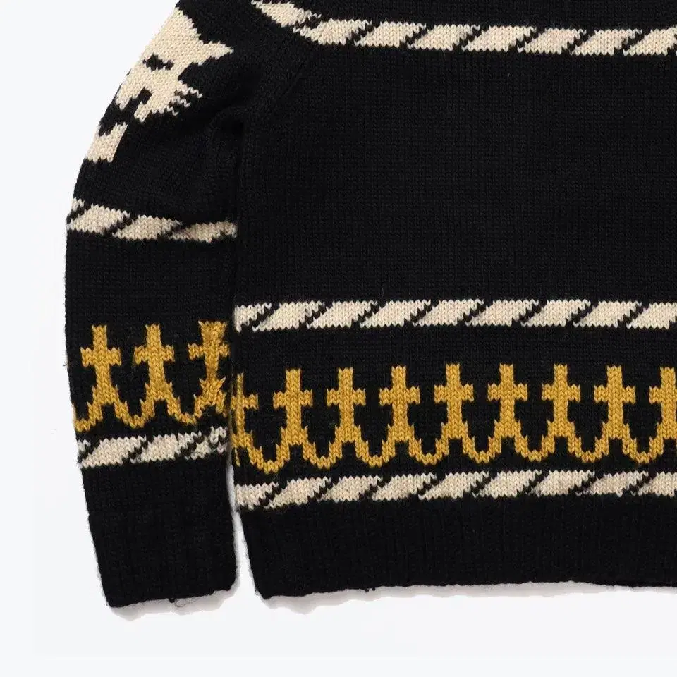 Hysteric Glamour Wool Cowichan Sweater