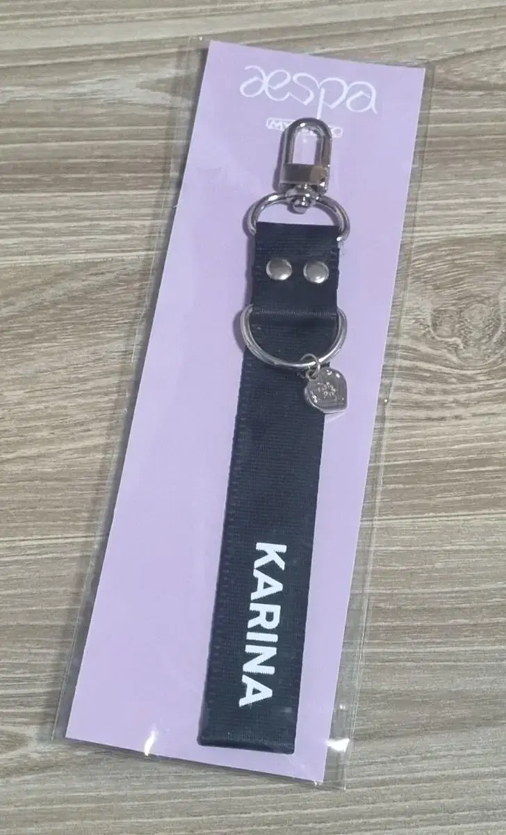 aespa karina nametag name keyring tak