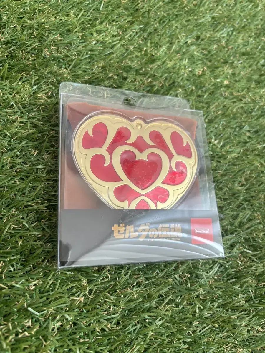 Nintendo Store The Legend of Zelda Bowl of Life Heart Mirror