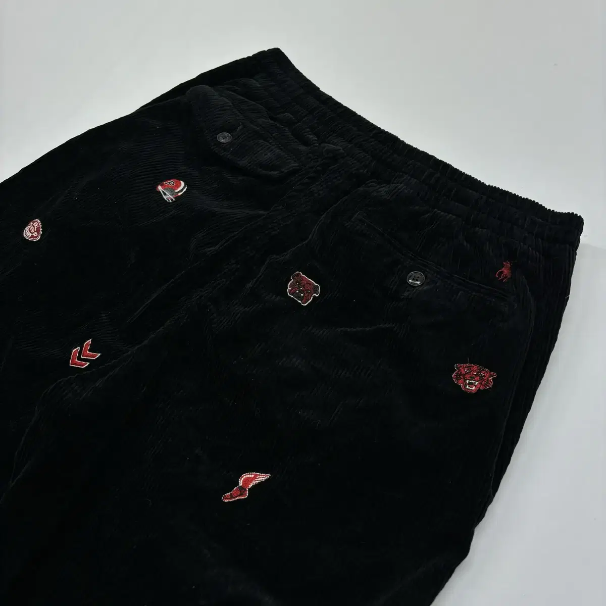 Polo Ralph Lauren Embroidered Corduroy Trousers (S)