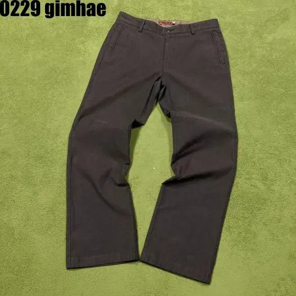 34 Seelight Chino Pants