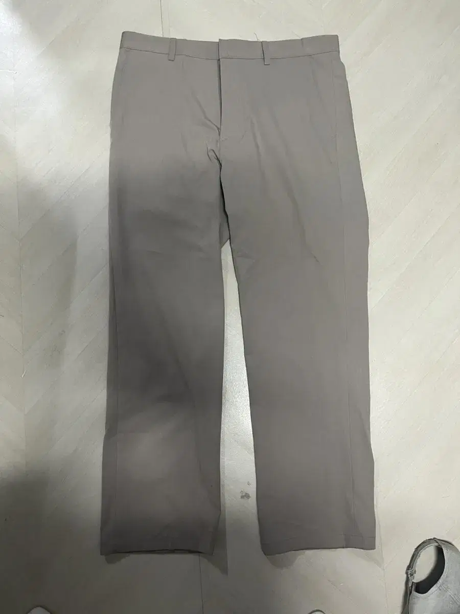 Beige slacks 30