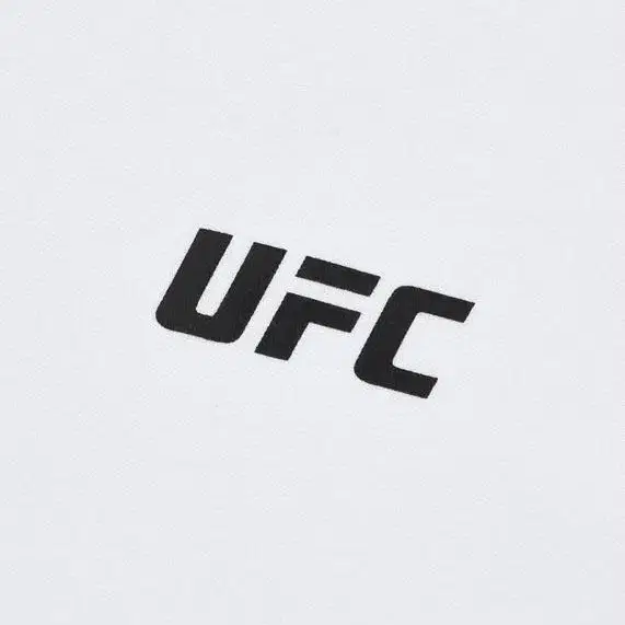 UFC 피지컬 레귤러핏 반팔 티셔츠